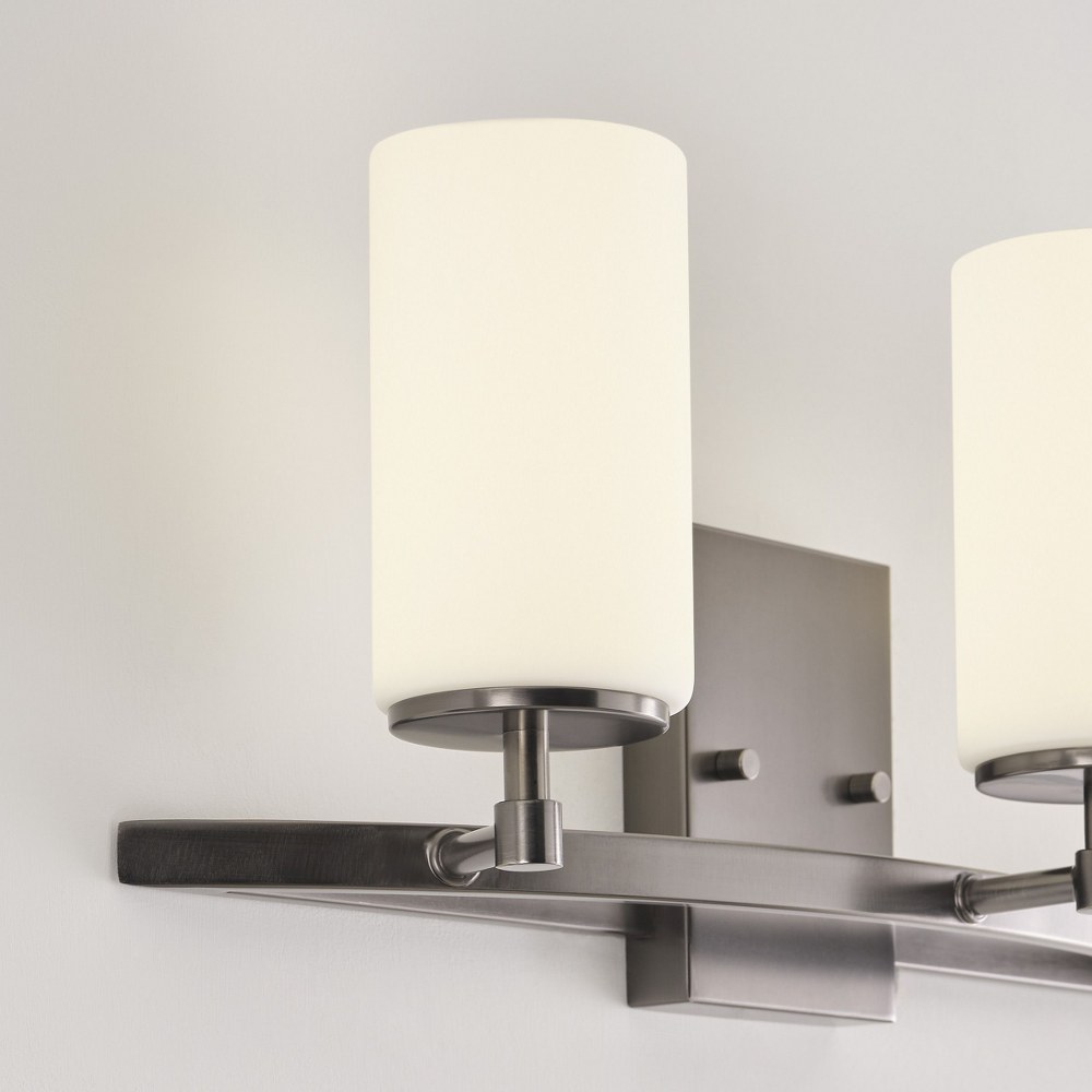 4424603-778
