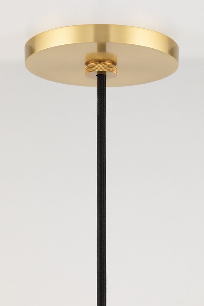 H323701-AGB
